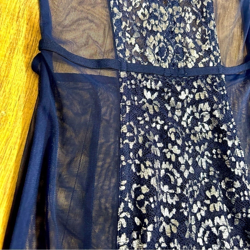 Victoria’s Secret Full Length Bones Corset - Picture 3 of 5